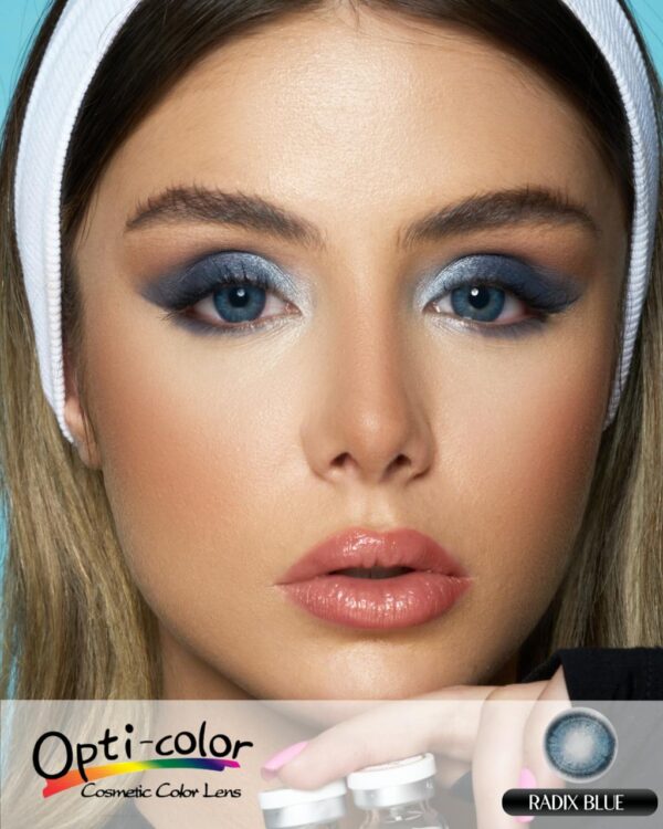 لنز رنگی آبی نیمه‌شفاف با جلوه‌ی خاص و خنک اپتی کالر مدل Radix Blue