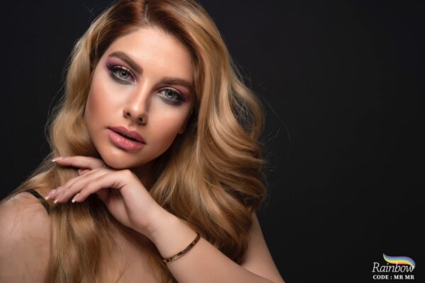 لنز رنگی طوسی با رده‌های عسلی Mr Mr
