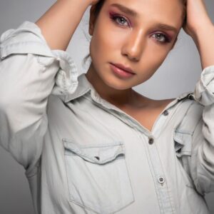 لنز طوسی روشن دور دار White Gray رینبو سه تن