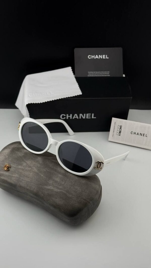 عینک فریم بیضی برند شانل CHANEL