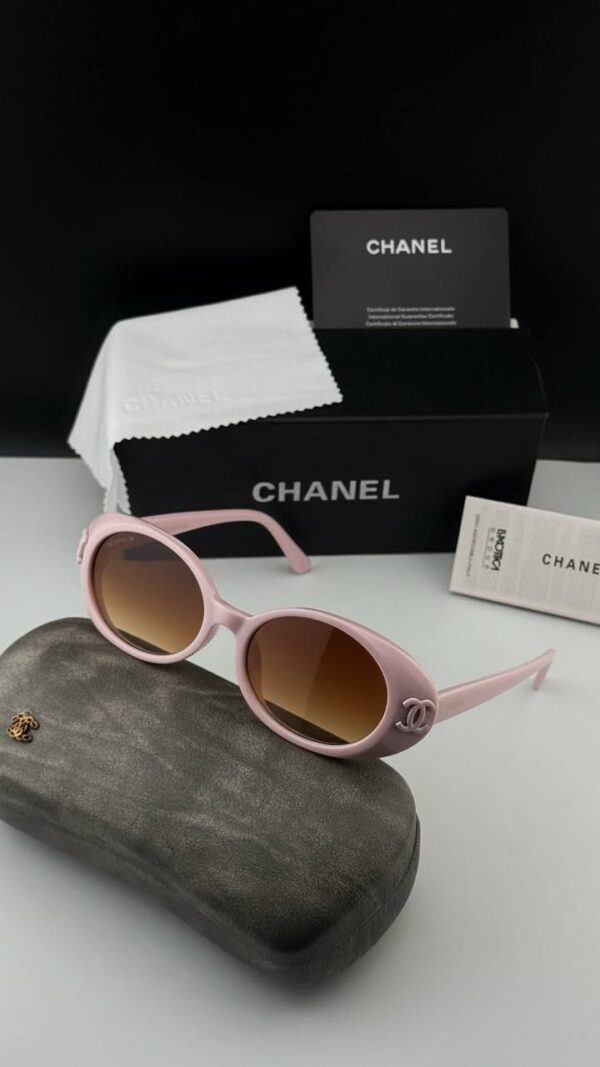 عینک فریم بیضی برند شانل CHANEL
